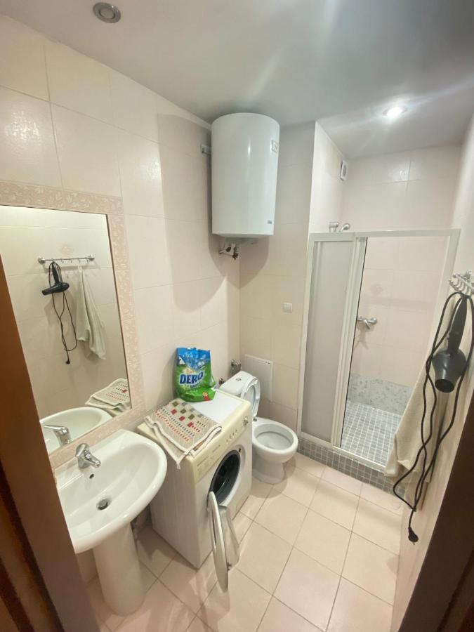 White New Apartments Ultracentral 2-Rooms In The Heart Chisinau Eksteriør bilde