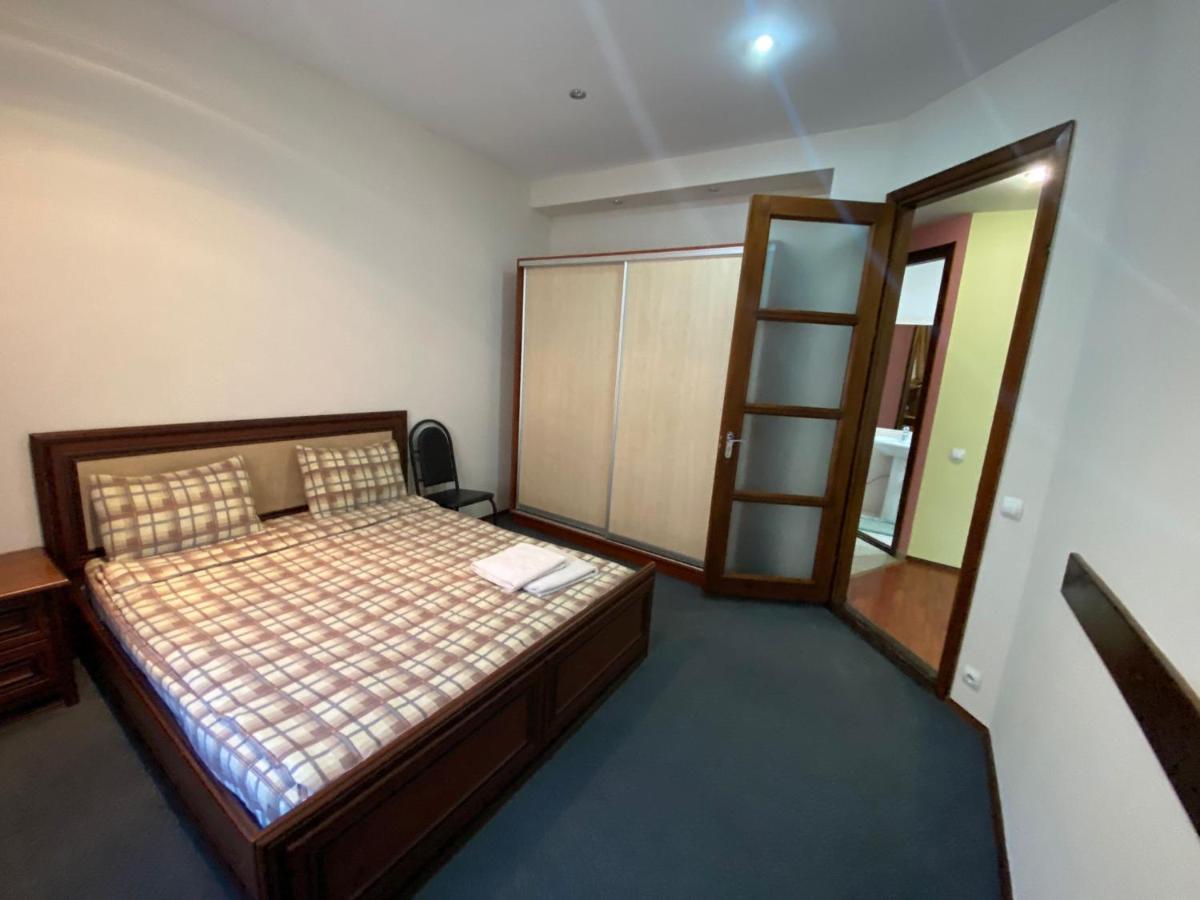 White New Apartments Ultracentral 2-Rooms In The Heart Chisinau Eksteriør bilde
